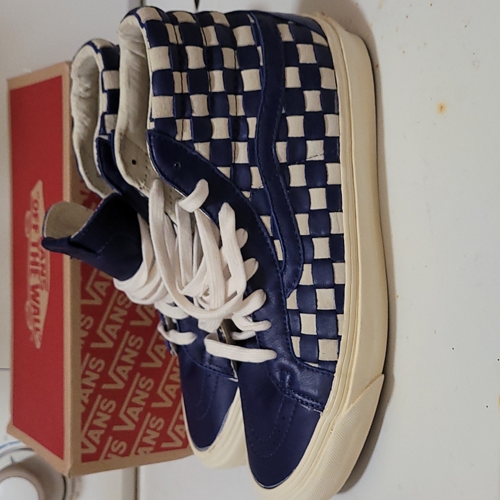 Vans blue 💙& white leather checkered shoes. NEW! - Picture 2 of 7